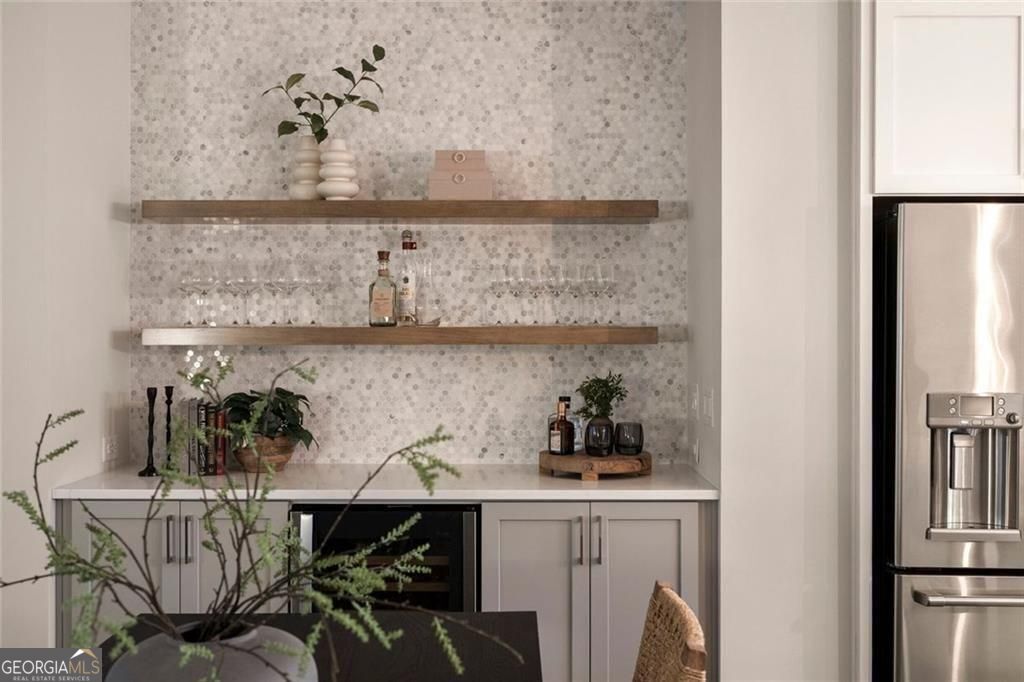 Towns On Thompson - Residential