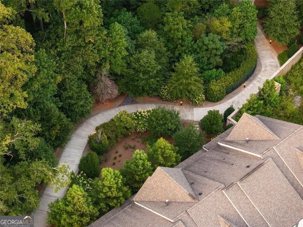 Towns On Thompson - Residential