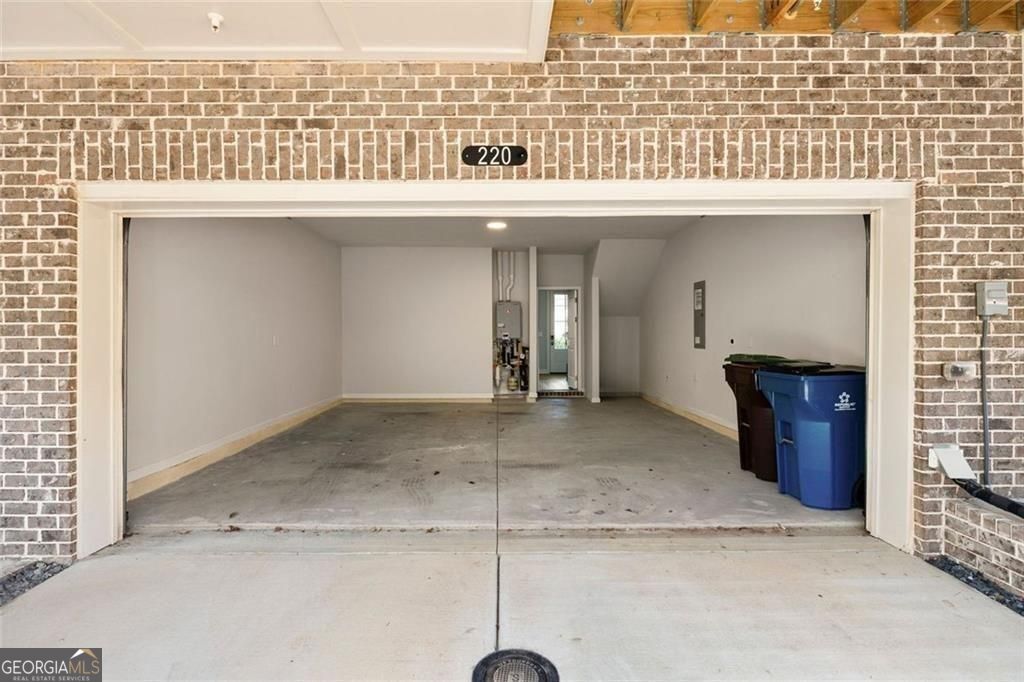 Towns On Thompson - Residential