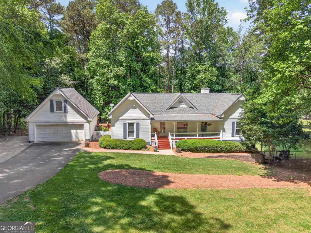 6 Adella LN