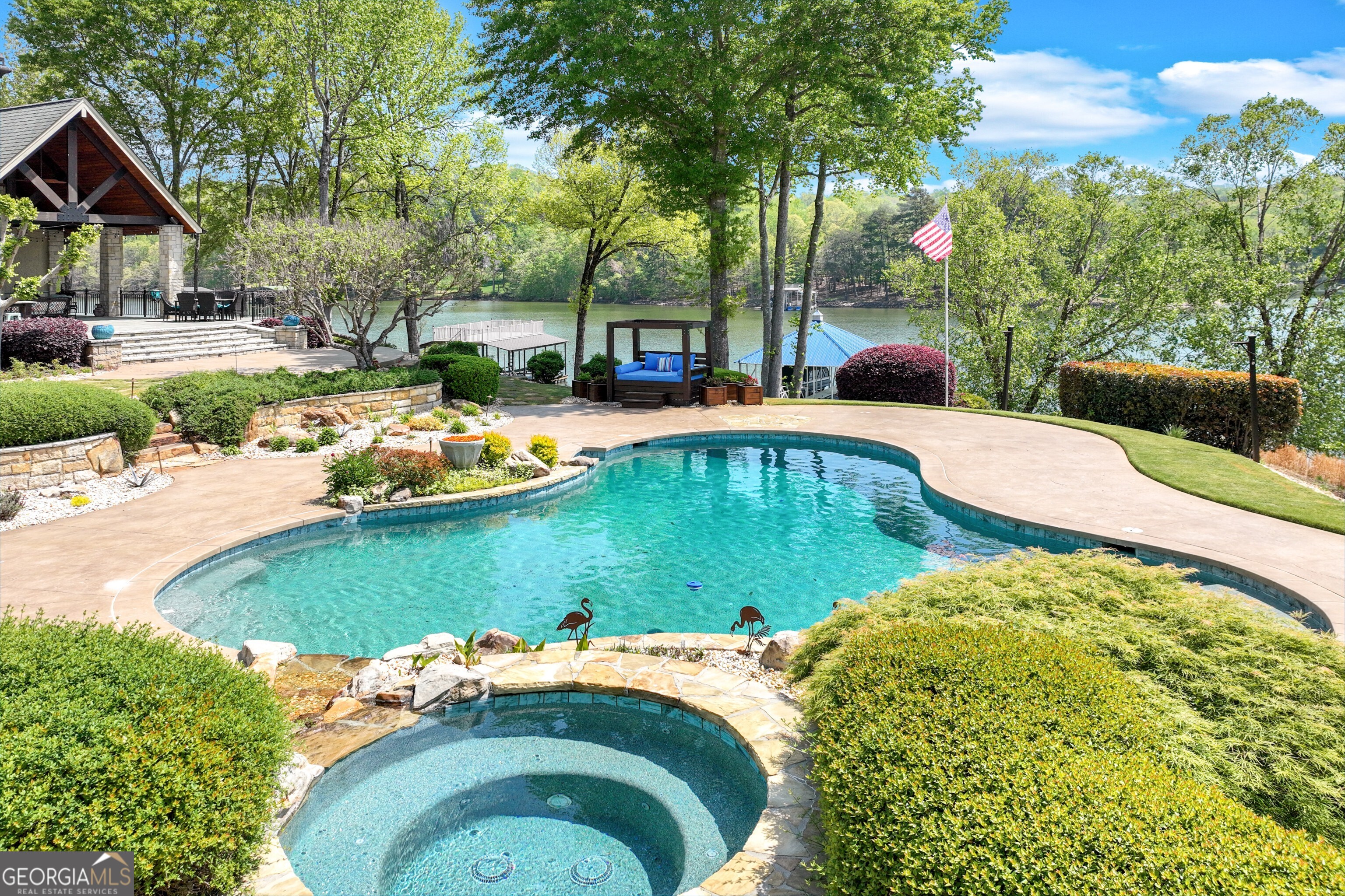 Lake Lanier Estate - Residential