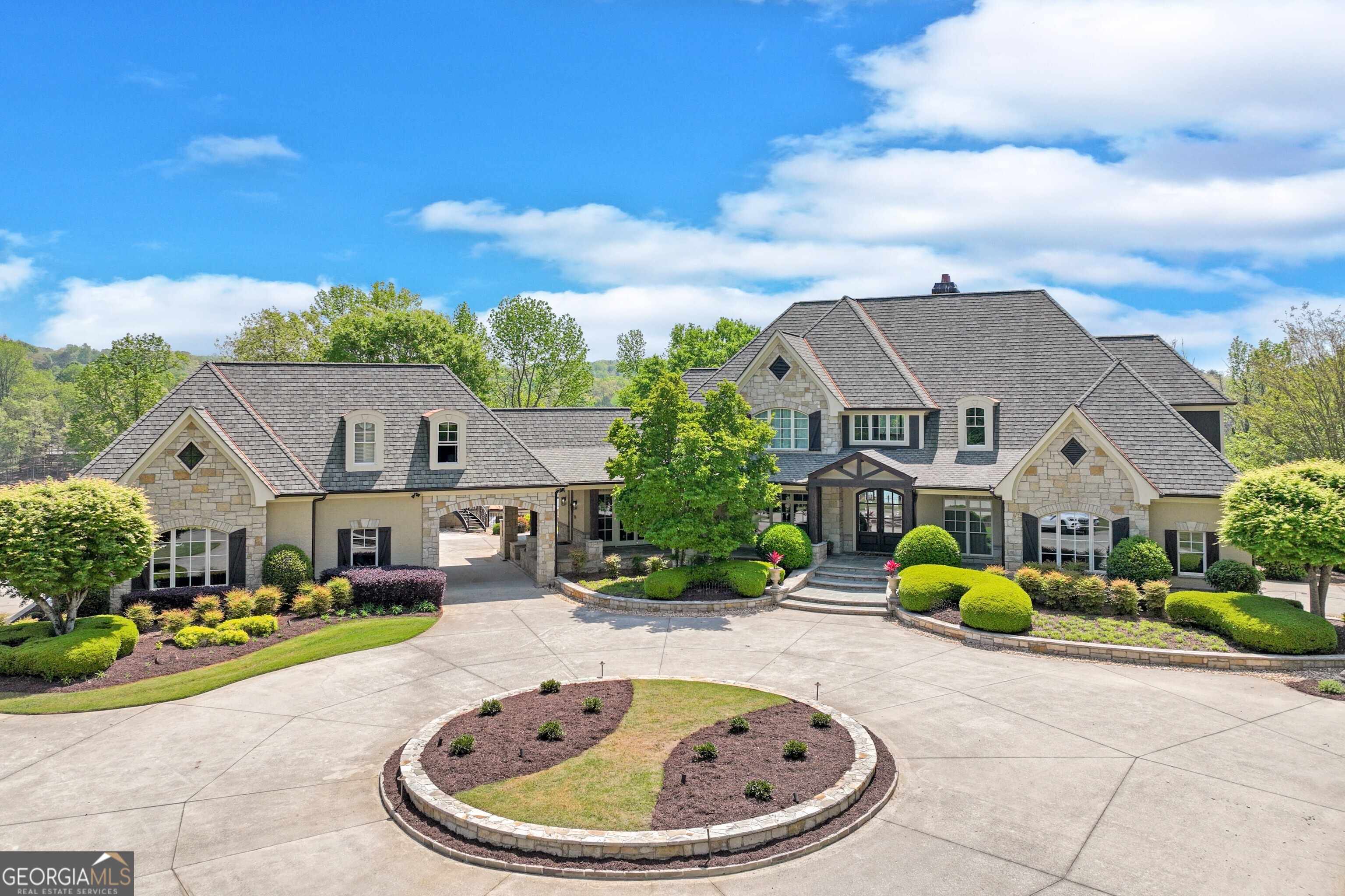 Lake Lanier Estate - Residential