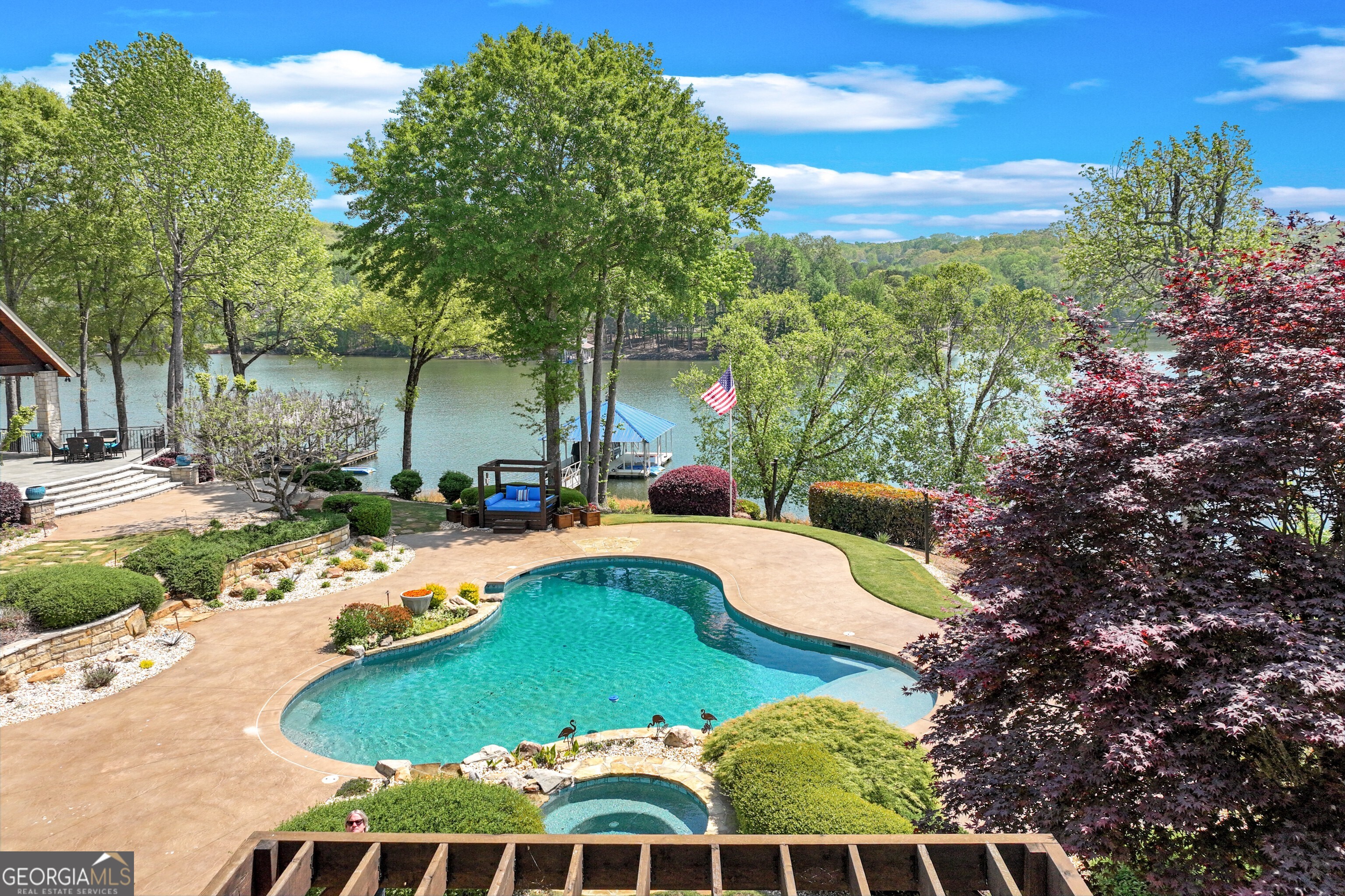 Lake Lanier Estate - Residential