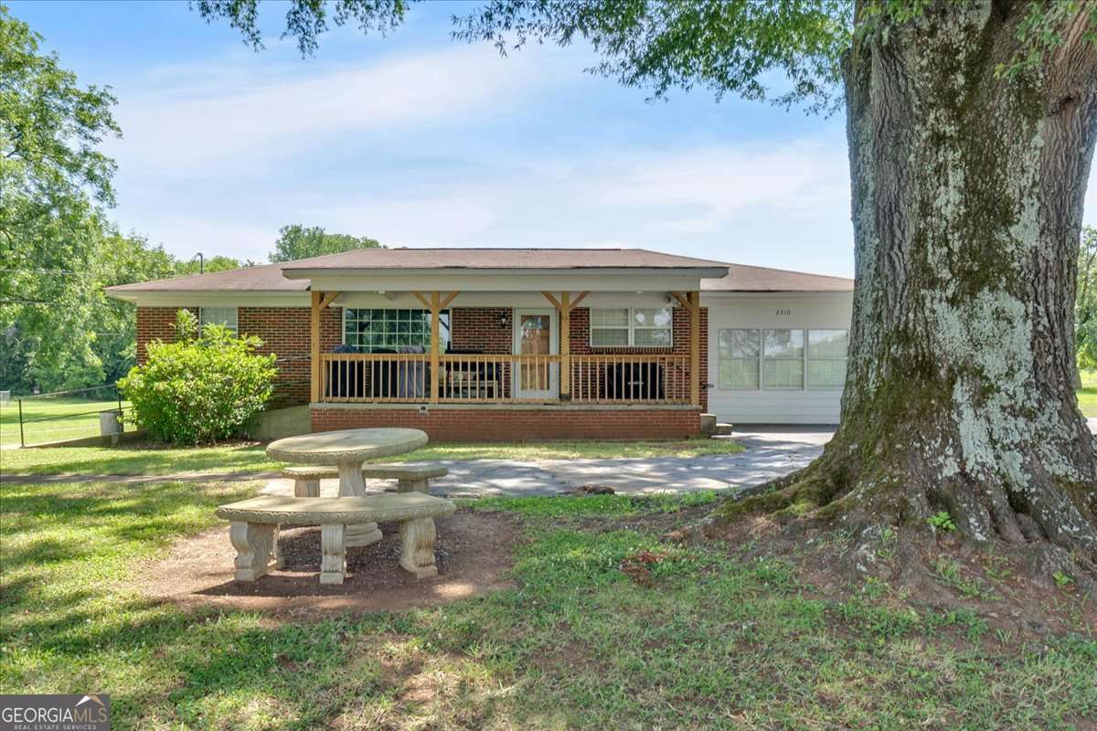 2410 Hall Station RD NW