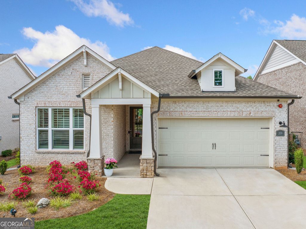 Photo of 209 Floral Valley Dr, Woodstock, GA 30188 (MLS # 10677703)