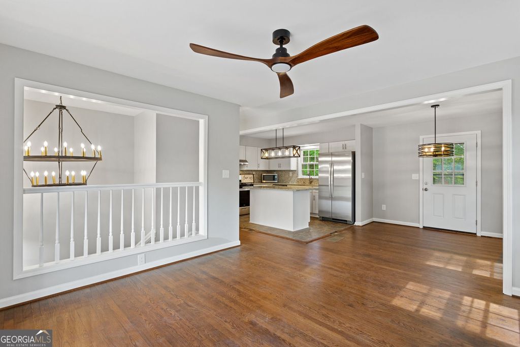 Photo of 1169 Mountain View Drive, Marietta, GA 30062 (MLS # 10763397)