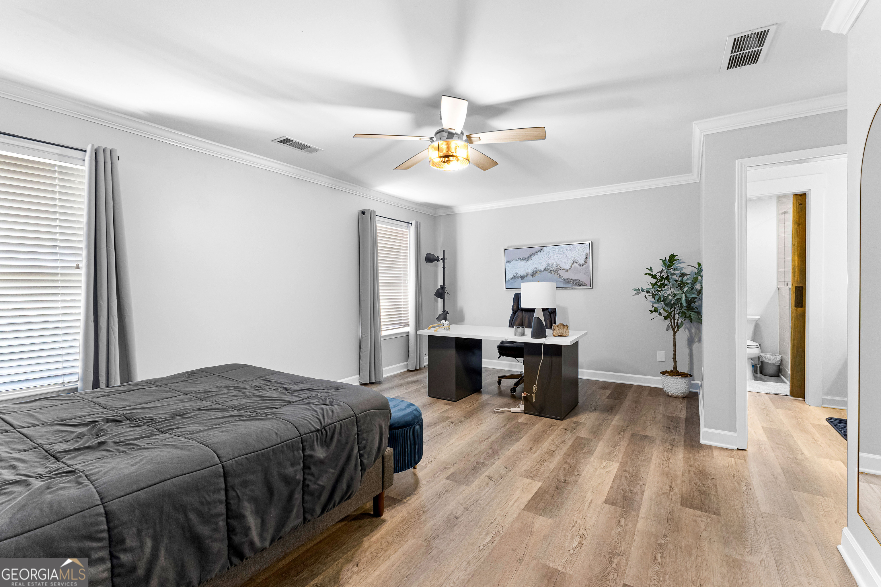 Fayetteville, Georgia 30215, United States, 5 Bedrooms Bedrooms, ,5 BathroomsBathrooms,Residential,Active,77703