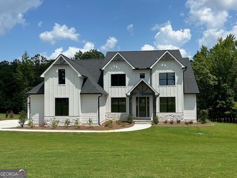 A home in Newnan