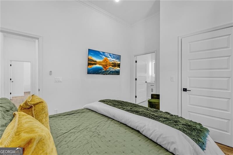 Atlanta, Georgia 30337, United States, 5 Bedrooms Bedrooms, ,4 BathroomsBathrooms,Residential,Active,129072