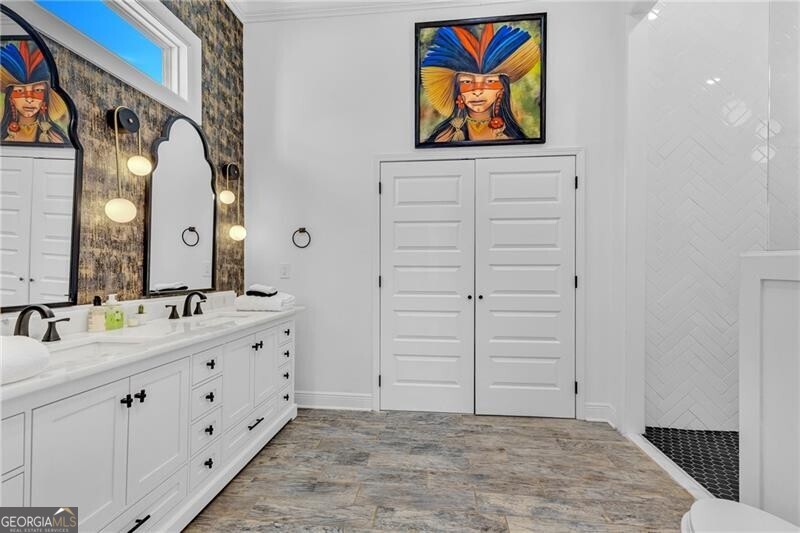 Atlanta, Georgia 30337, United States, 5 Bedrooms Bedrooms, ,4 BathroomsBathrooms,Residential,Active,129072