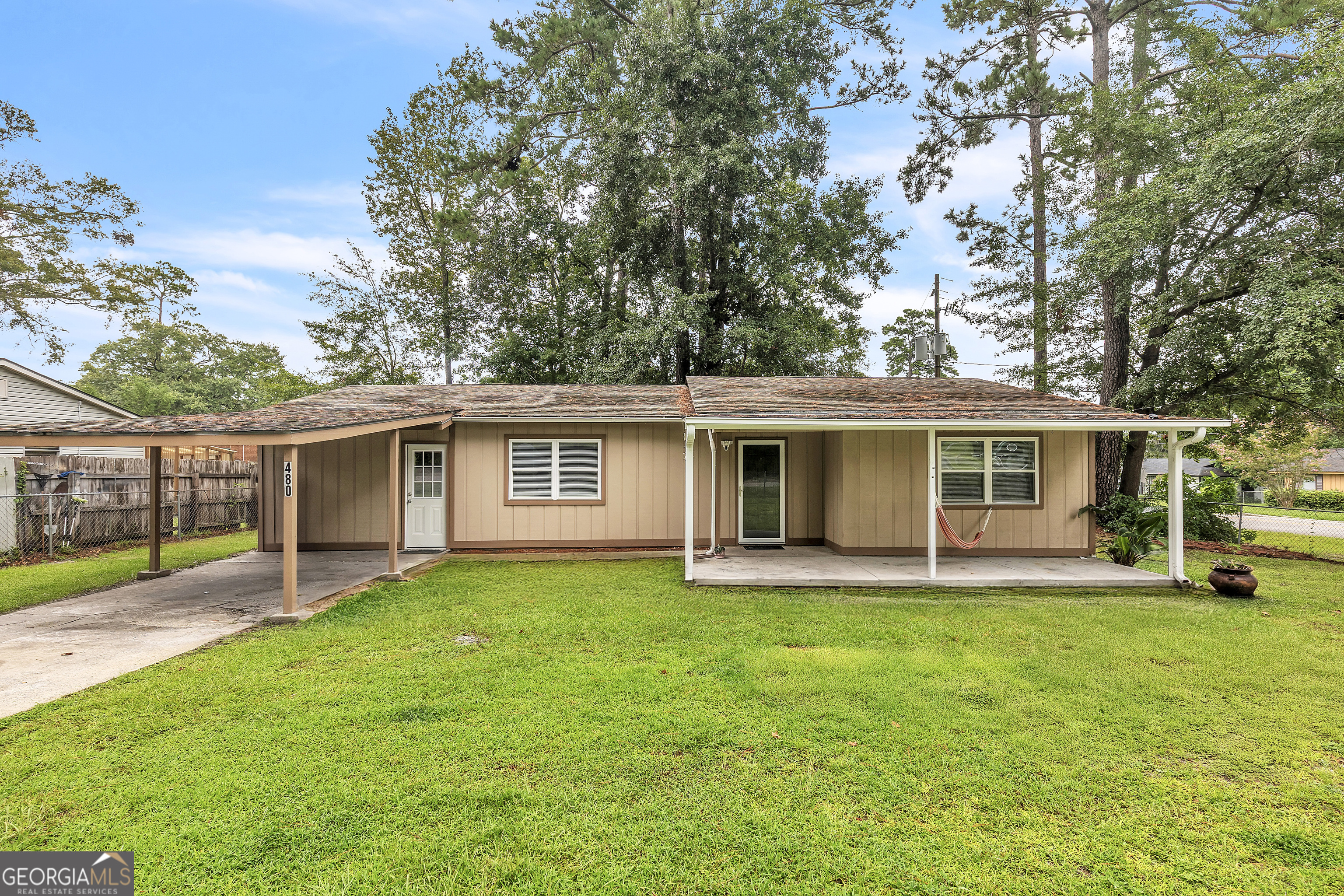 480 Dykes Street in Hinesville is a beautifully updated and move-in ready home featuring three bedrooms, one bathroom, and 1,423 square feet of comfortable living space. Inside, you'll find a fresh and inviting layout that blends modern updates with timeless charm, making it the perfect choice for first-time buyers, or anyone looking to settle into a well-maintained home. The spacious living areas offer plenty of room to relax or entertain, and the updated kitchen adds both style and functionality. Located in a central part of Hinesville, this home puts you close to everything-schools, shopping, dining, parks, and Fort Stewart are all just minutes away. Whether you're commuting or enjoying a day around town, the location makes daily life easy and convenient. Don't miss this opportunity to own a great home in a prime location
