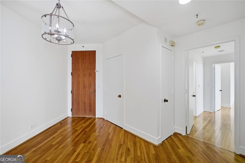 2660 Peachtree RD NW 9G