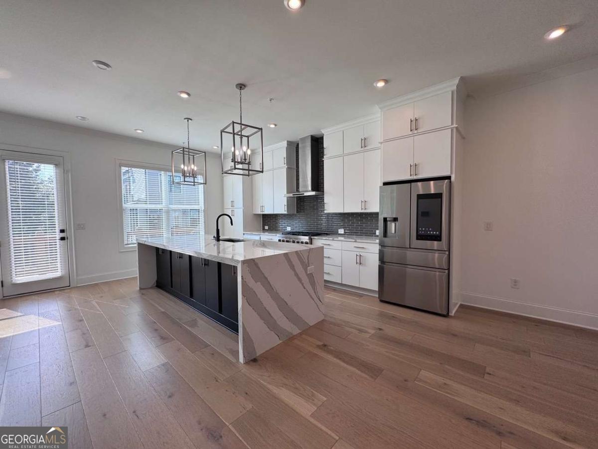 343 Concord ST