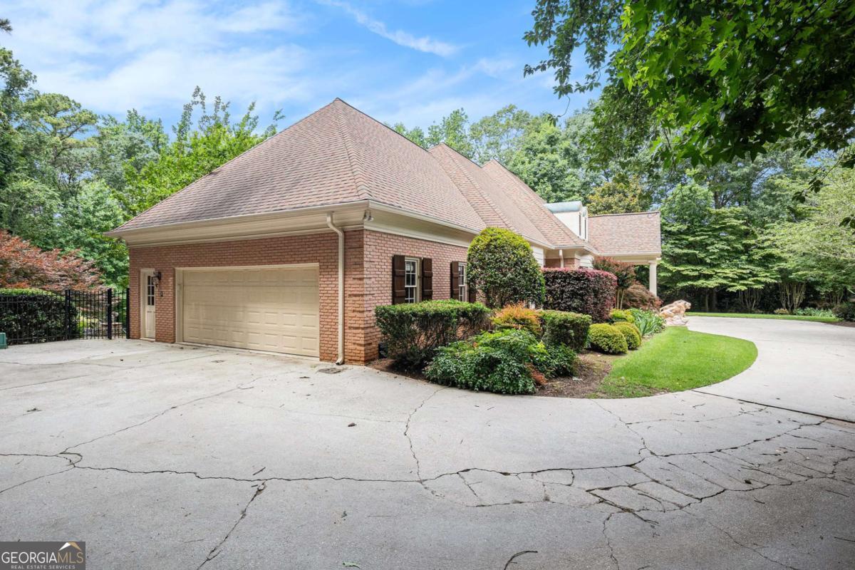 7660 Treeridge CT