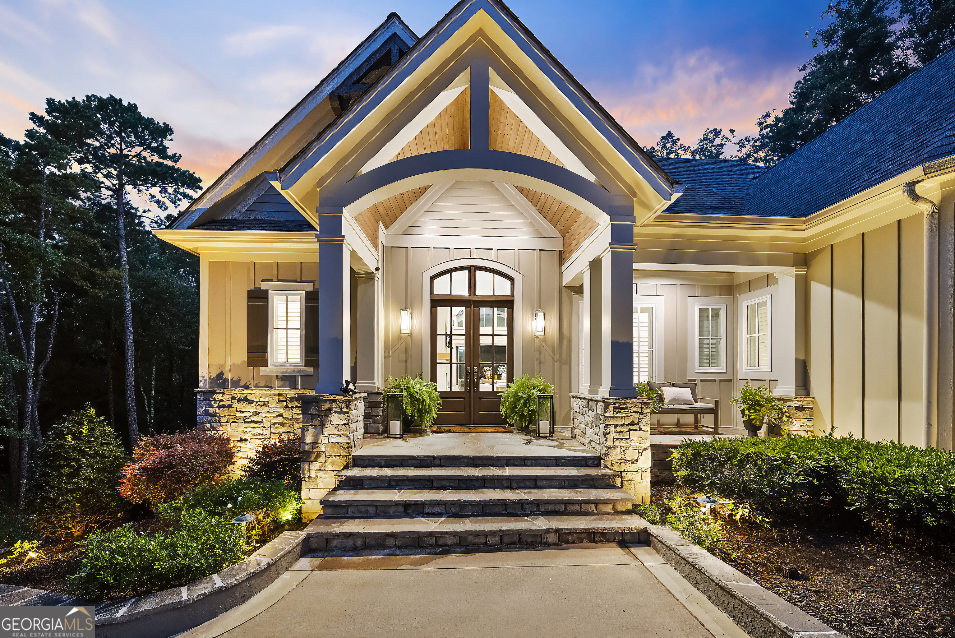 1091 Jones Bluff CT