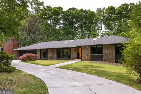 Photo of 2673 Cosmos Drive NE, Atlanta, GA 30345 (MLS # 10763492)