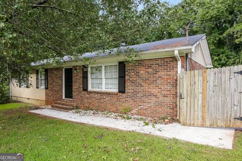 Photo of 925 Virginia Court SE, Conyers, GA 30094 (MLS # 10649835)