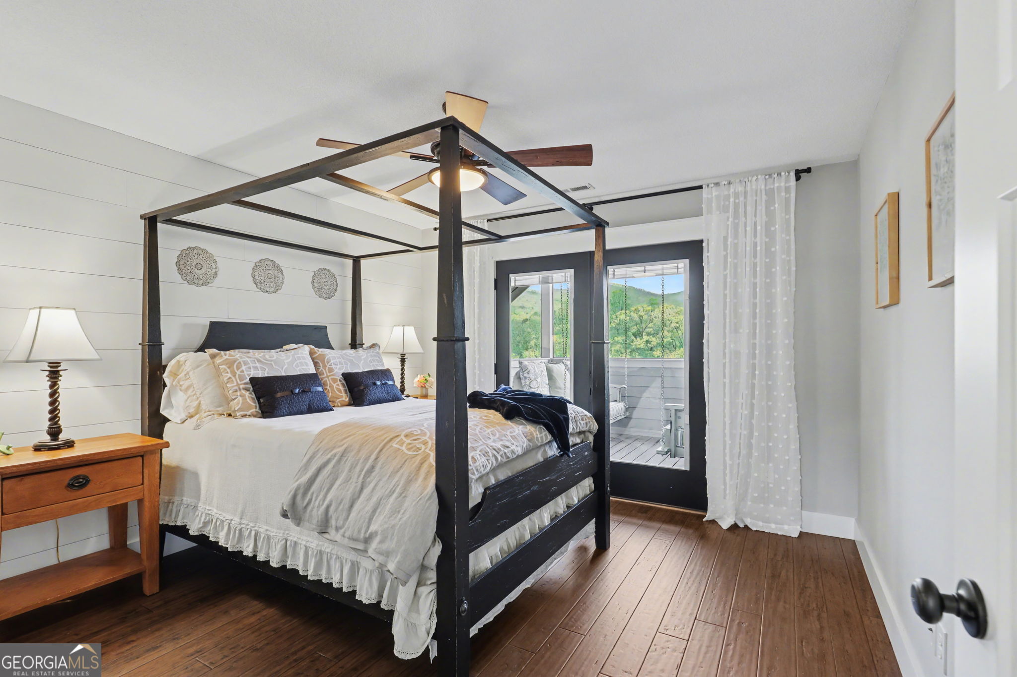 Hayesville, North Carolina, 28904, United States, 3 Bedrooms Bedrooms, ,4 BathroomsBathrooms,Residential,Active,2038121