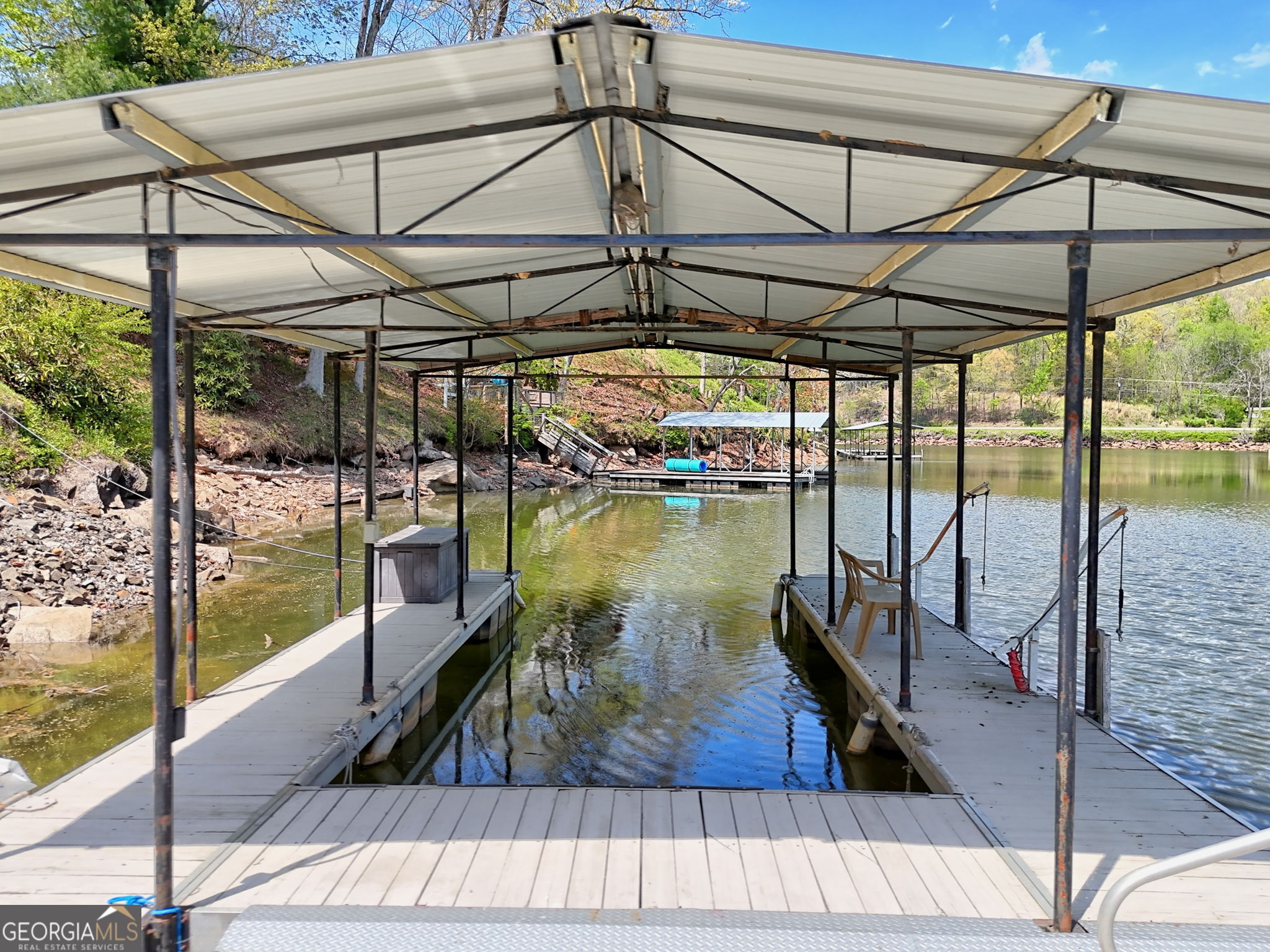 Hayesville, North Carolina, 28904, United States, 3 Bedrooms Bedrooms, ,4 BathroomsBathrooms,Residential,Active,2038121