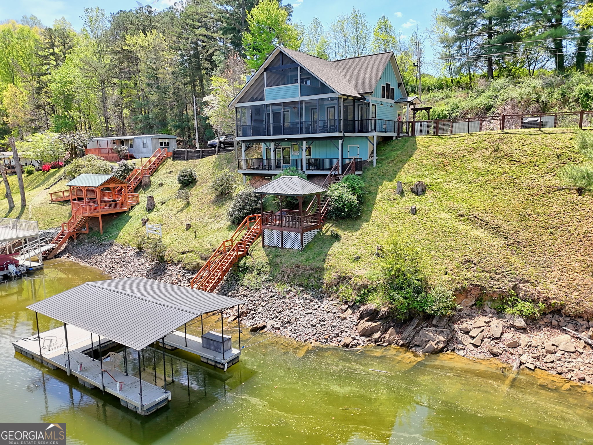 Hayesville, North Carolina, 28904, United States, 3 Bedrooms Bedrooms, ,4 BathroomsBathrooms,Residential,Active,2038121