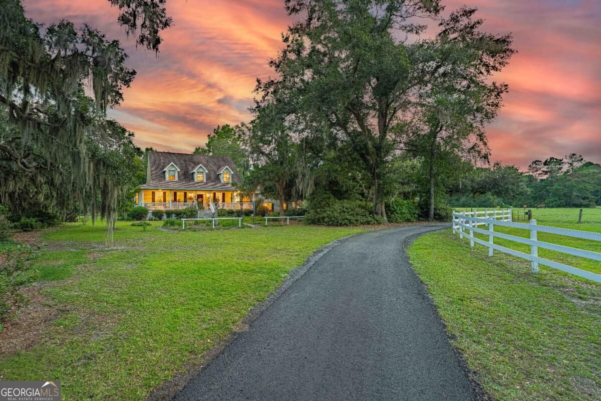 1536 Little Mccall RD