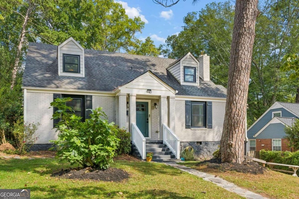 Photo of 940 S McDonough Street, Decatur, GA 30030 (MLS # 10842959)