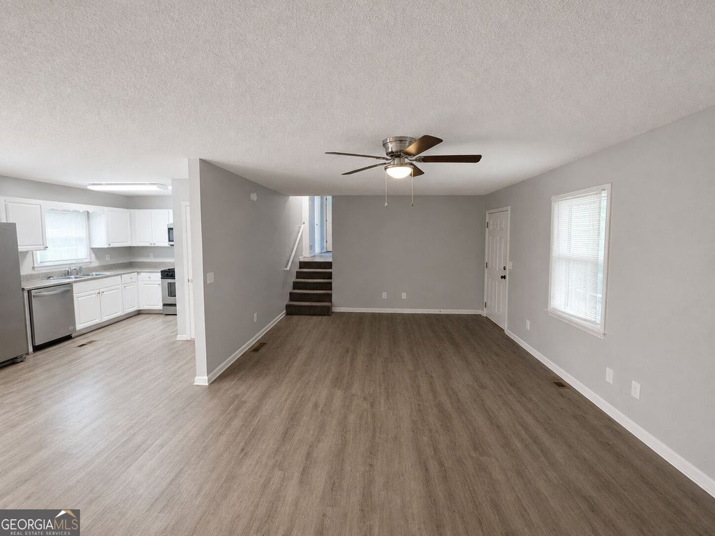 Photo of 17 Winchester Drive, Euharlee, GA 30145 (MLS # 10834984)