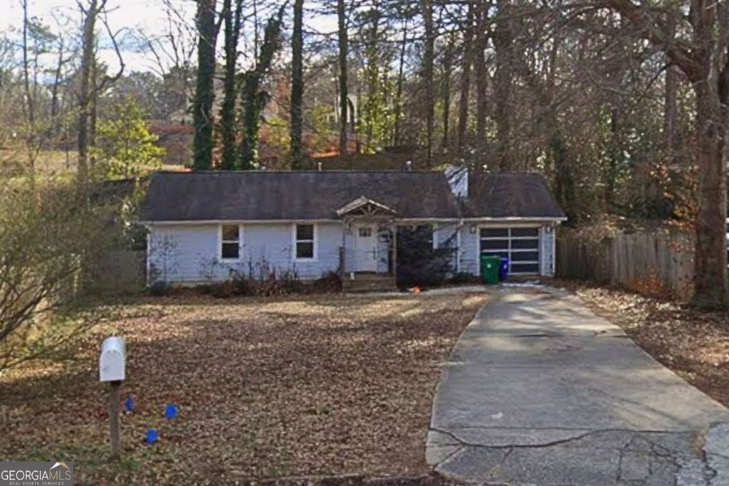 Photo of 2083 Cherry Lane, Decatur, GA 30032 (MLS # 10717065)