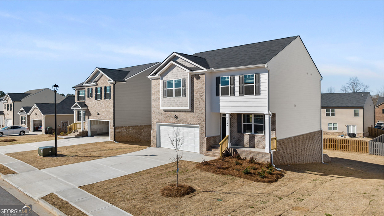 643 WHITMAN LN