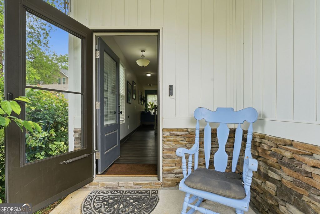Photo of 345 N Gilmer Street, Cartersville, GA 30120 (MLS # 10754541)