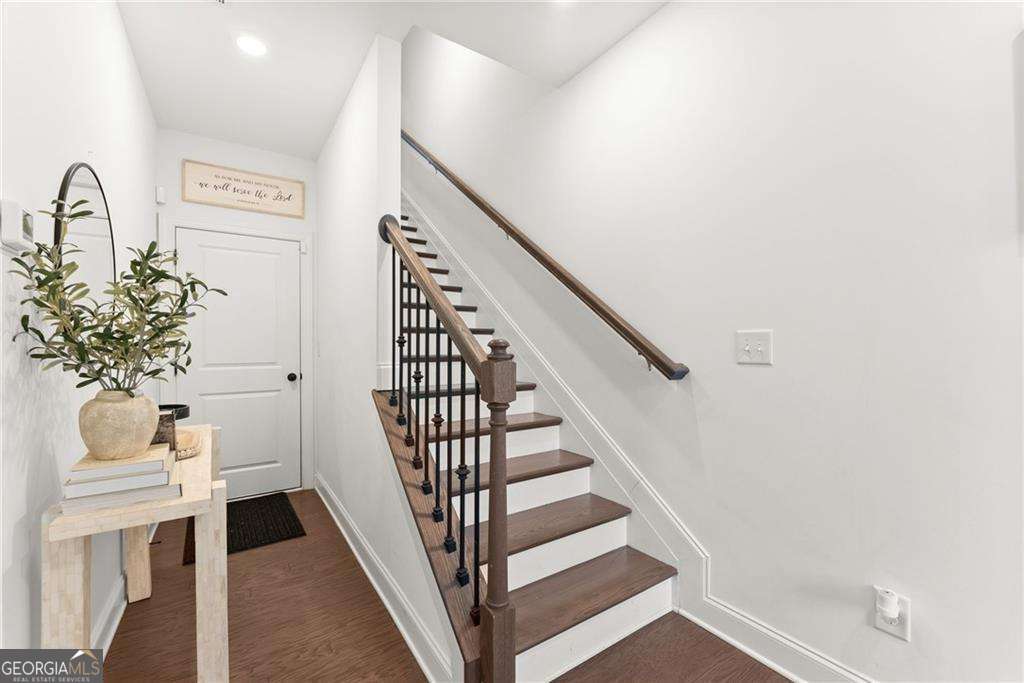 3943 Allegretto CIR SE