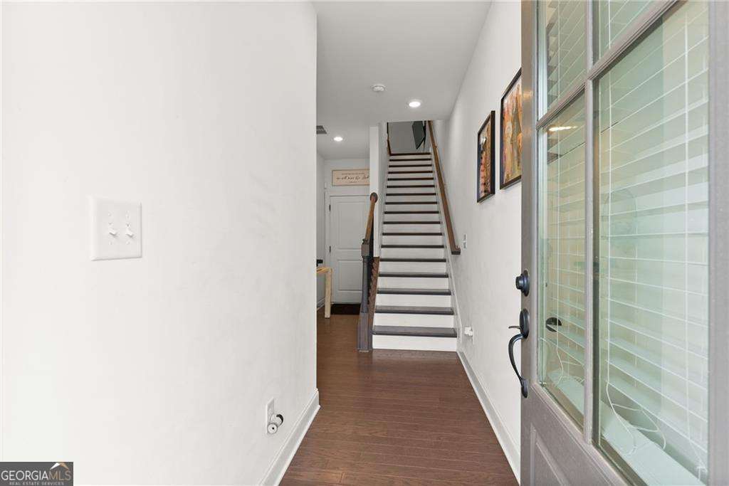 3943 Allegretto CIR SE