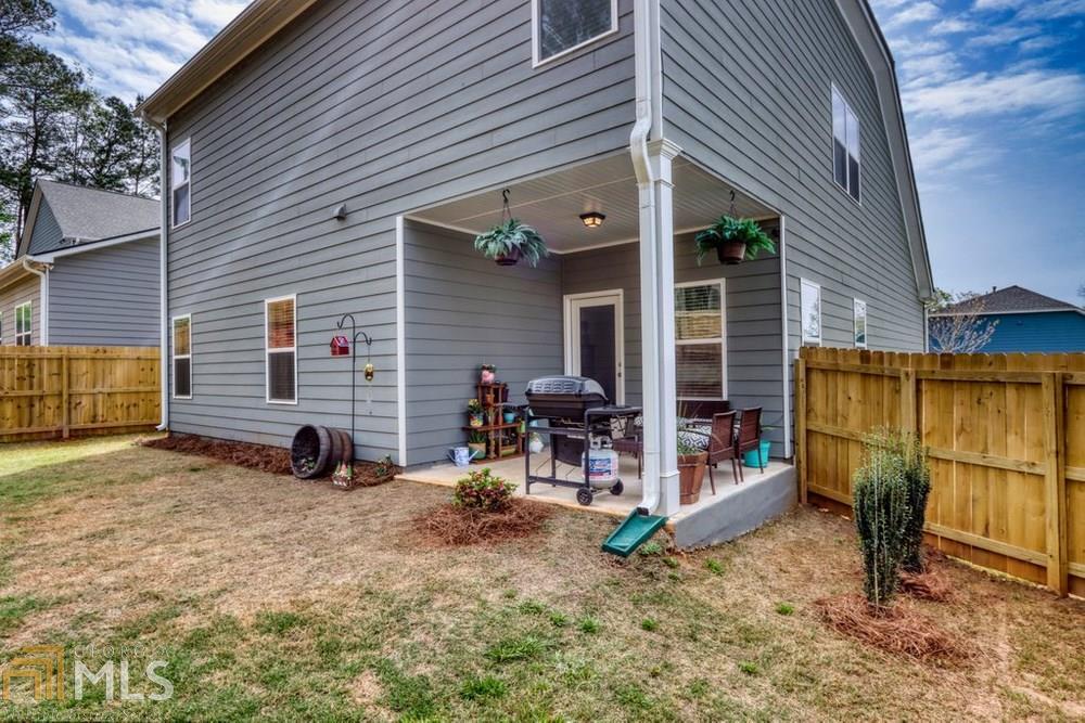 3 Seven 2 South - Residential