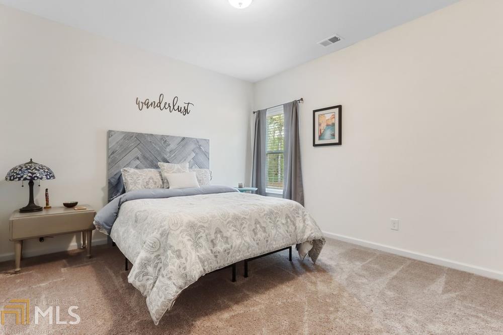 3 Seven 2 South - Residential