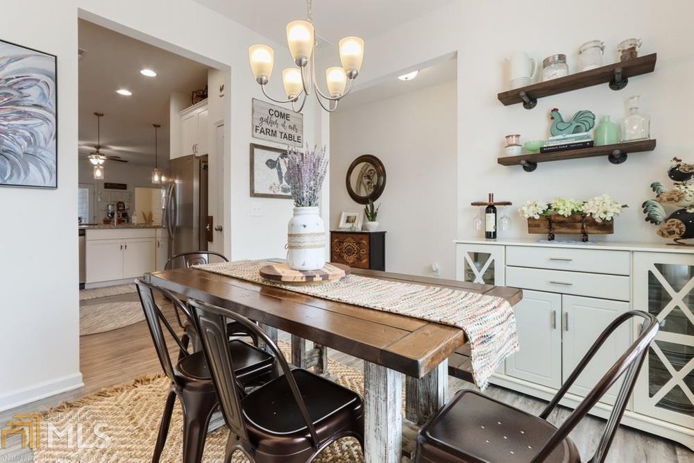 3 Seven 2 South - Residential