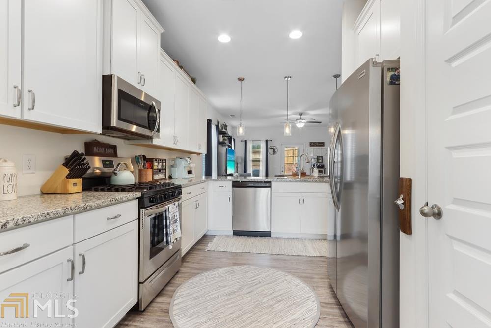 3 Seven 2 South - Residential