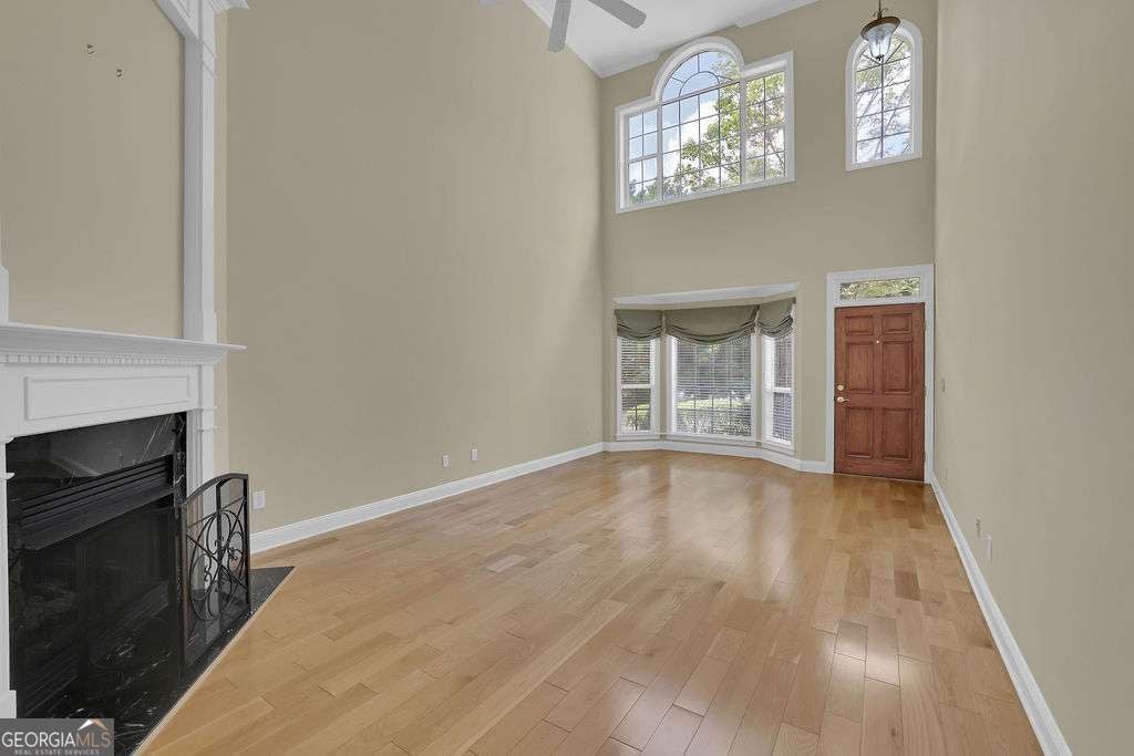 3003 Sterling CT