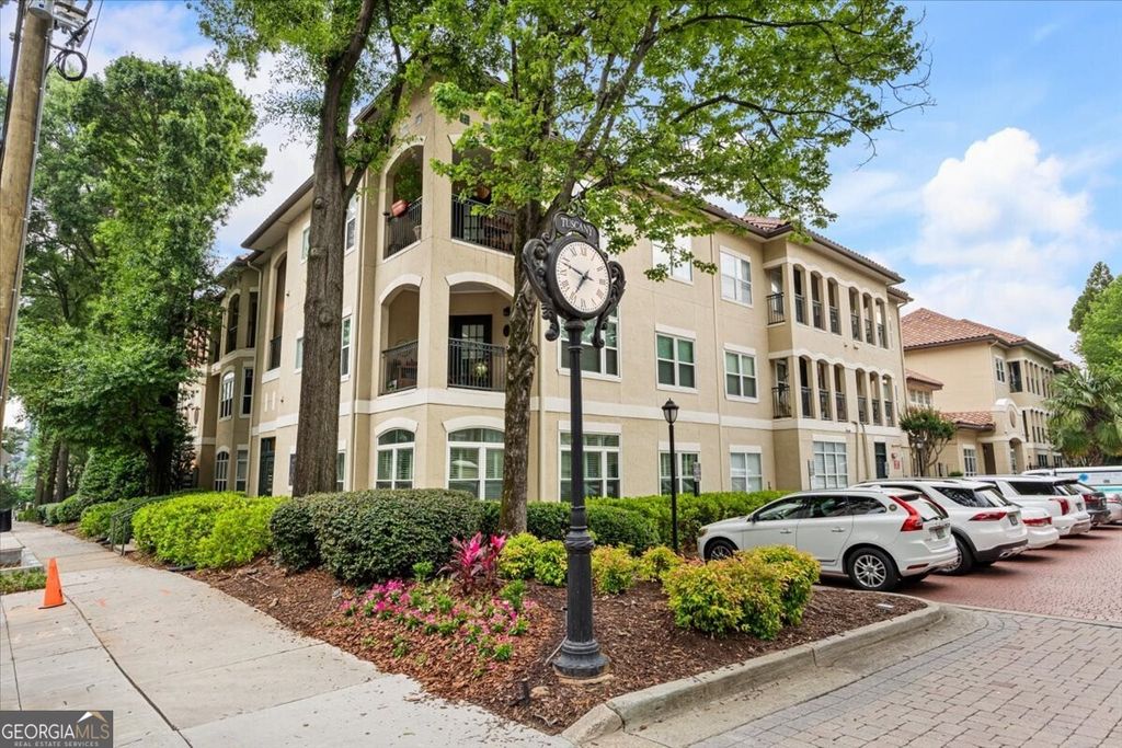 Photo of 955 Juniper Street NE #3226, Atlanta, GA 30309 (MLS # 10773969)