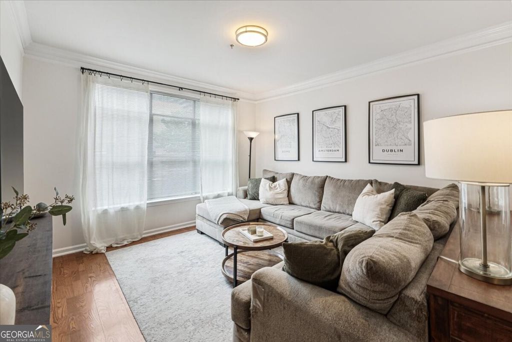 Photo of 955 Juniper Street NE #3226, Atlanta, GA 30309 (MLS # 10773969)