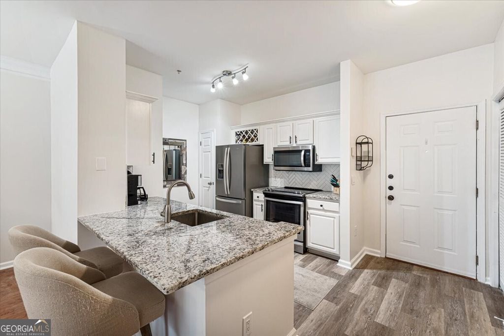 Photo of 955 Juniper Street NE #3226, Atlanta, GA 30309 (MLS # 10773969)