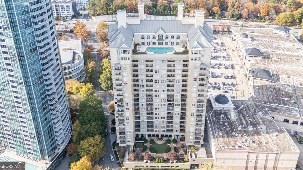 Photo of 3334 Peachtree Road NE #312, Atlanta, GA 30326 (MLS # 10654498)