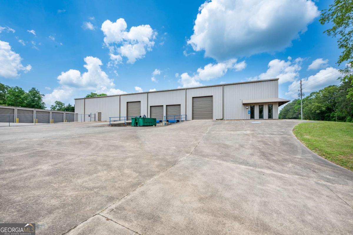 1546 Canton RD