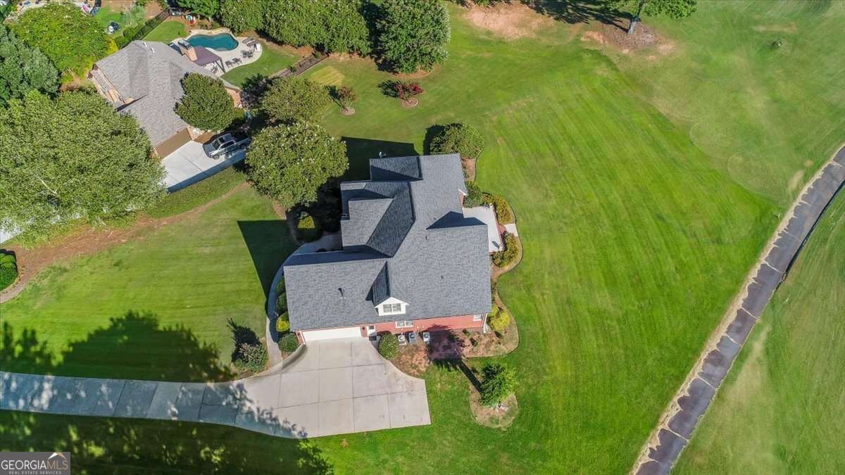 1114 Edward DR
