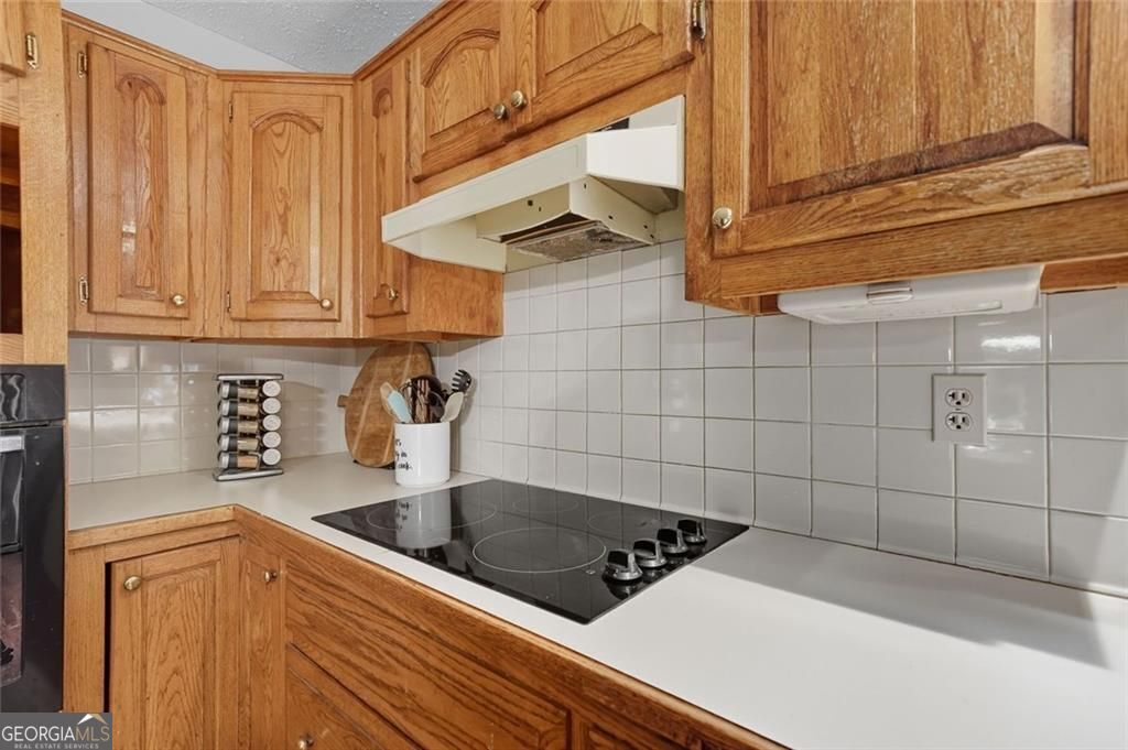 None - 2.8 acres - Residential