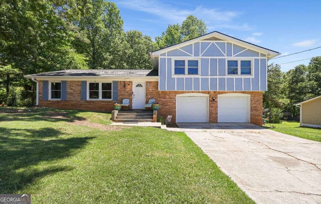 Photo of 4364 Housworth Drive, Lithonia, GA 30038 (MLS # 10765432)