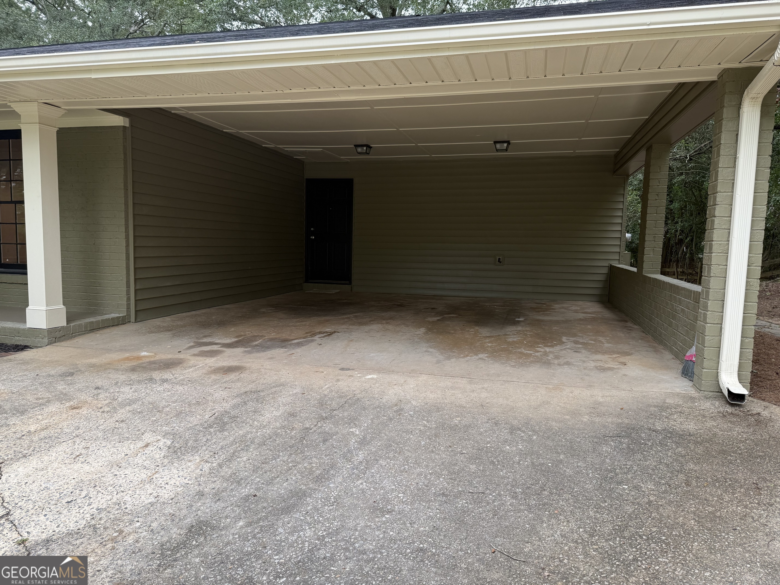 185 Landor DR