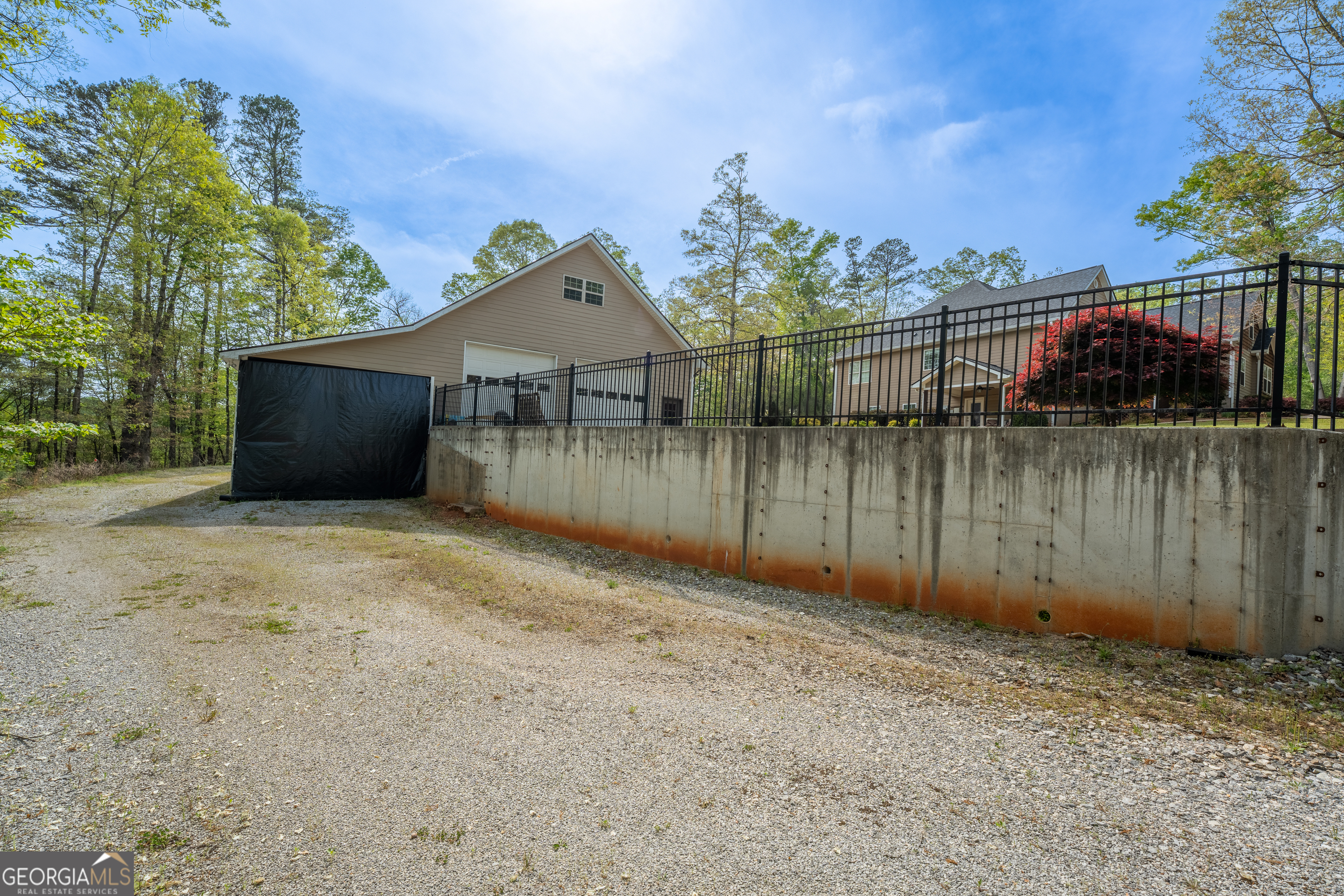 Clarkesville, Georgia 30523, United States, 4 Bedrooms Bedrooms, ,4 BathroomsBathrooms,Residential,Active,112662