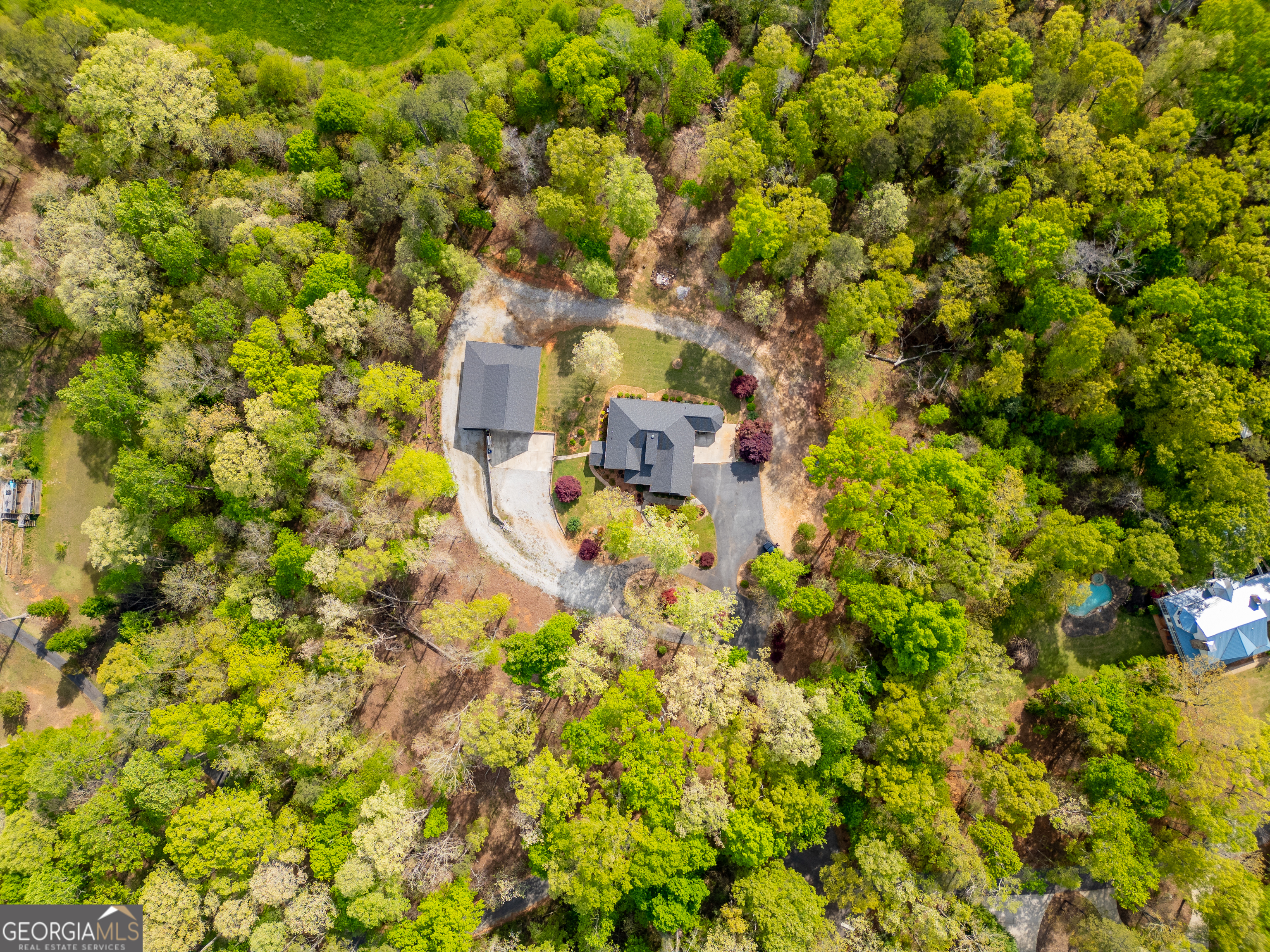 Clarkesville, Georgia 30523, United States, 4 Bedrooms Bedrooms, ,4 BathroomsBathrooms,Residential,Active,112662