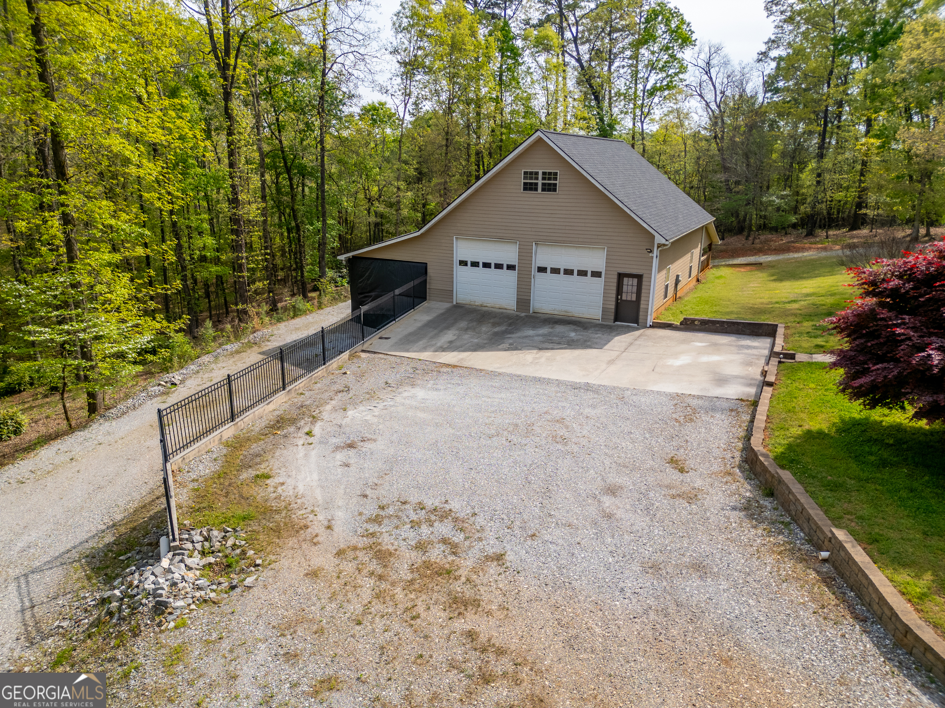 Clarkesville, Georgia 30523, United States, 4 Bedrooms Bedrooms, ,4 BathroomsBathrooms,Residential,Active,112662