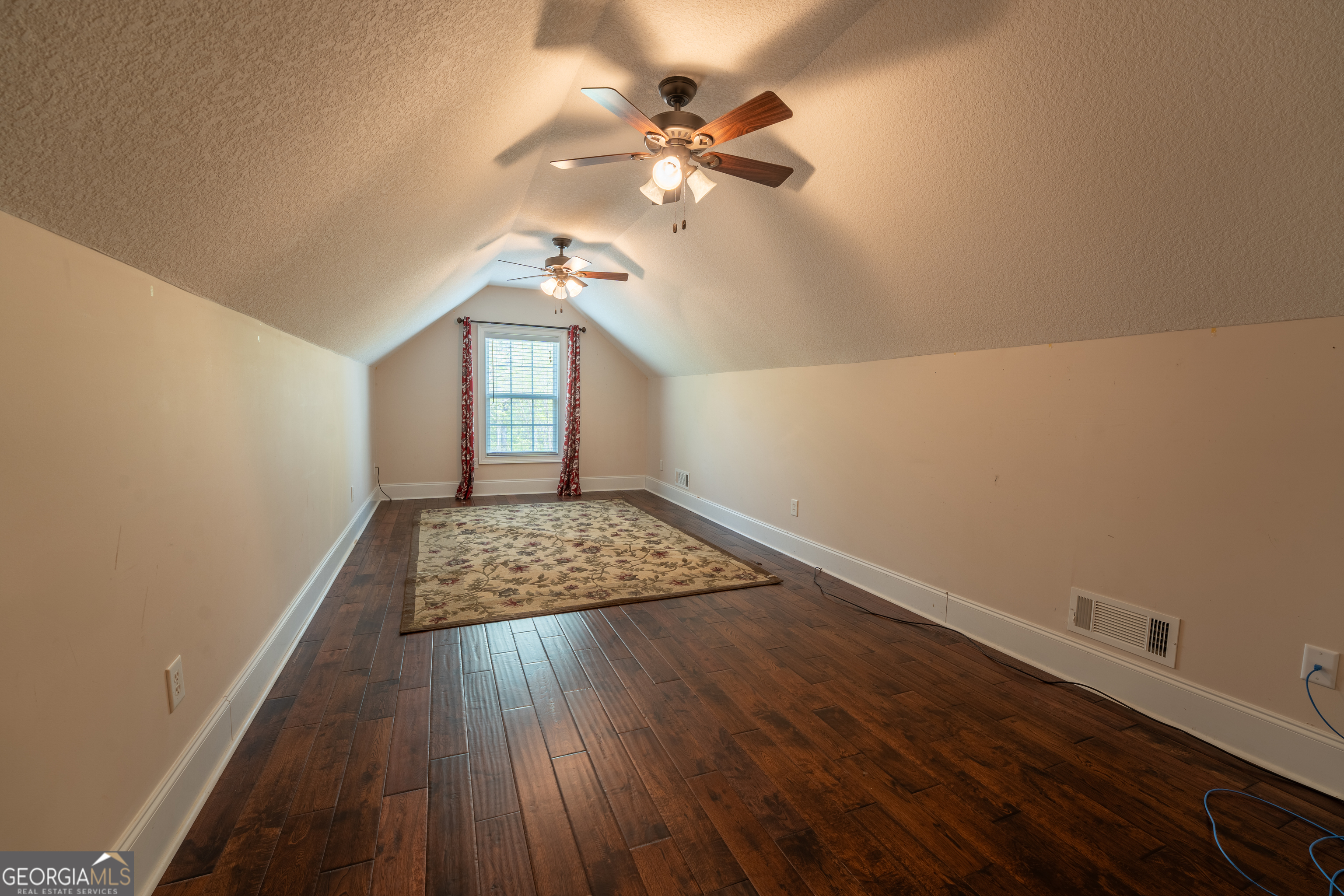 Clarkesville, Georgia 30523, United States, 4 Bedrooms Bedrooms, ,4 BathroomsBathrooms,Residential,Active,112662